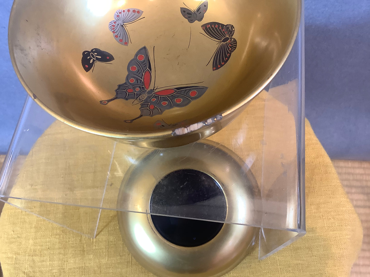 Gold Lacquered Rice Bowls