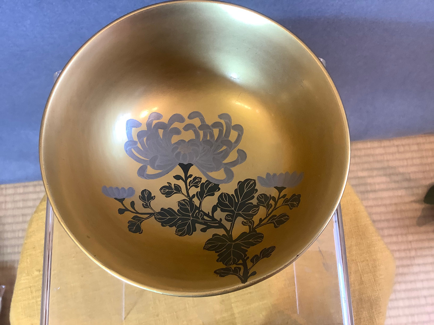 Gold Lacquered Rice Bowls
