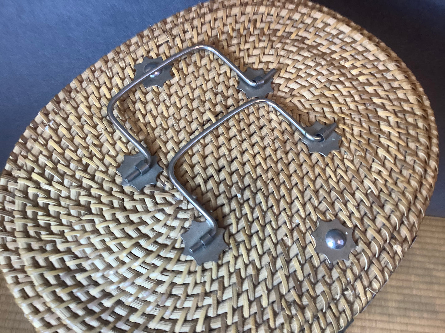 Chinese tea set with fitted basket